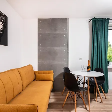 Cosy Corner Residence - By Upstairs Krakow Exterior photo