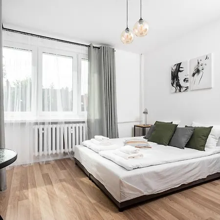 Cosy Corner Residence - By Upstairs Krakow Exterior photo
