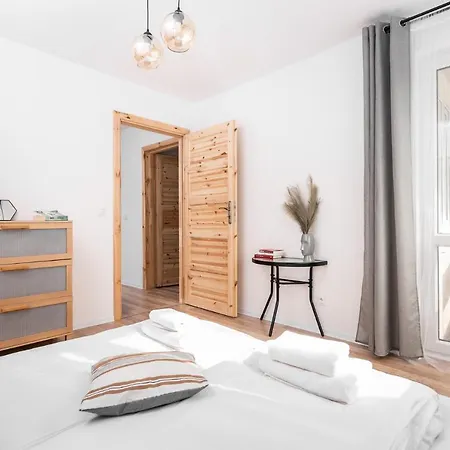 Cosy Corner Residence - By Upstairs Krakow Exterior photo